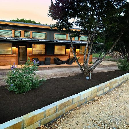 Green Acres Cottages - New Braunfels Suite Wimberley Bagian luar foto
