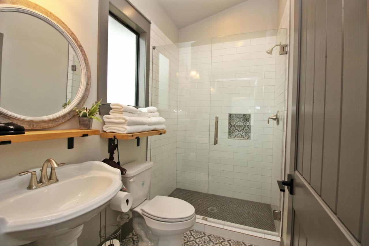 Green Acres Cottages - New Braunfels Suite Wimberley Bagian luar foto
